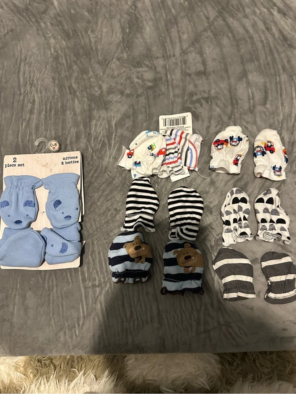 5/$25 baby mitten/ bootie bundle!